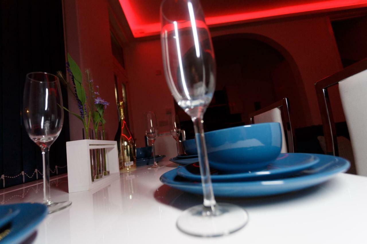 Clifton Bespoke Serviced Apartments Leeds  Bagian luar foto